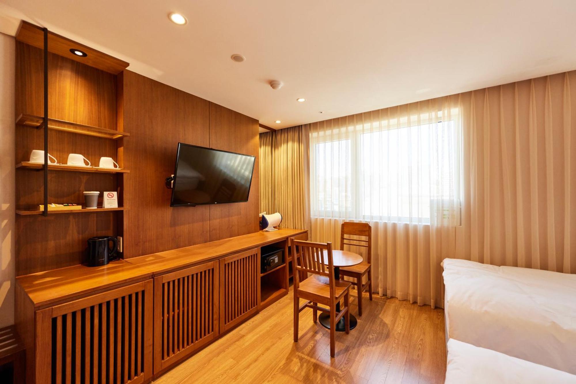 Hotel Uri& Séoul Extérieur photo