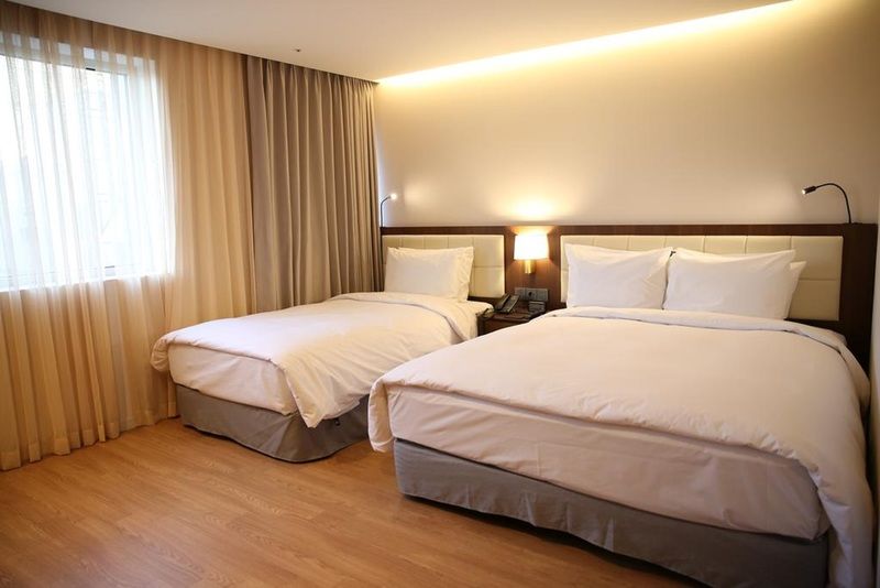 Hotel Uri& Séoul Extérieur photo